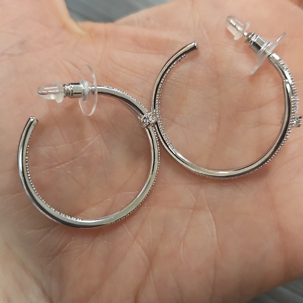 NEW Nail Hoop Earrings - Gold Or Silver - Picture 4 of 16